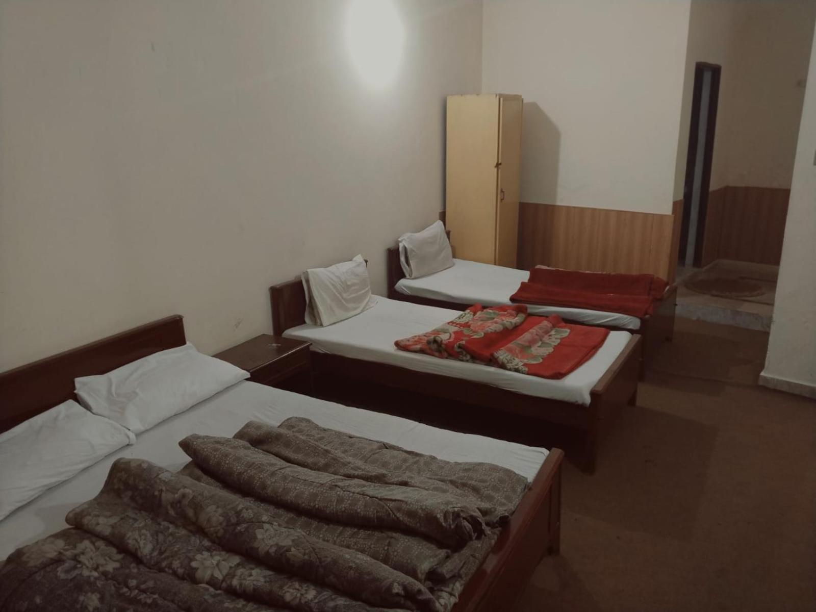 Shahzad Hotel Rawalpindi Ngoại thất bức ảnh