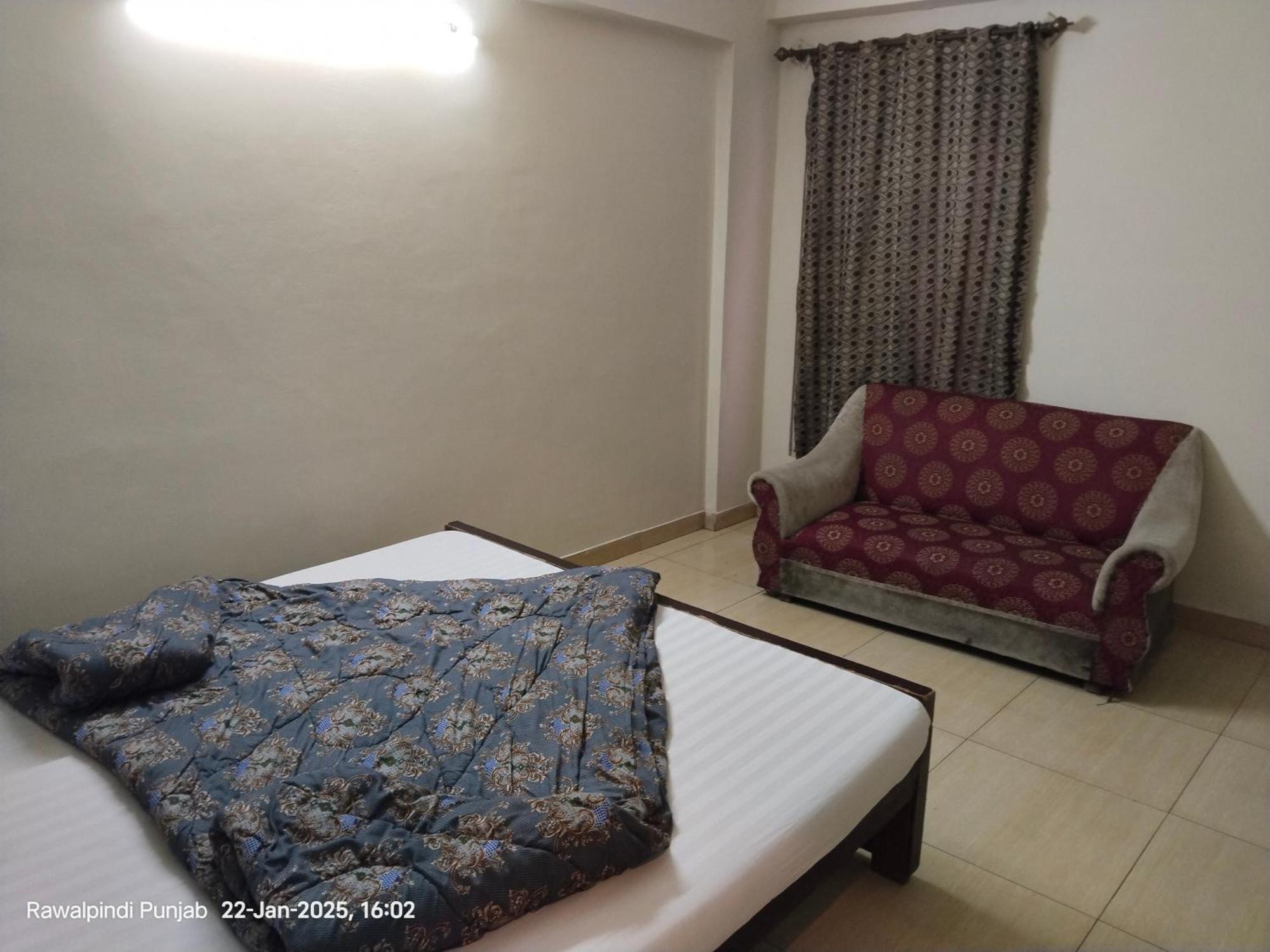 Shahzad Hotel Rawalpindi Ngoại thất bức ảnh